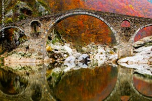 Puente del Diablo en montañas Rodope