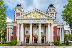 Edificio del Teatro y Opera de la capital de Bulgaria Sofía