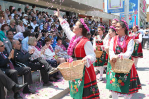 Desfile de el Festival de la Rosa de Bulgaria