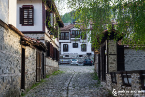 Calles del Complejo Etnografico de Zlatograd